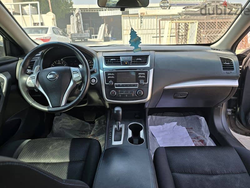 Nissan Altima 2017 4