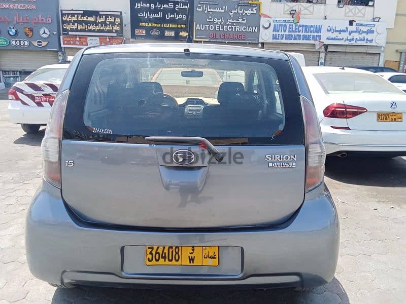 Daihatsu Sirion 2011 3