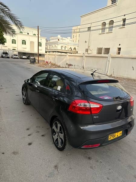 Kia Rio 2013 8