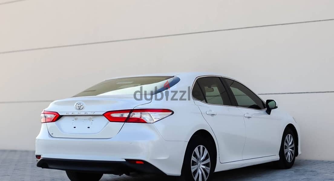 Used Toyota Camry S (XV70) - تويوتا كامري S (XV70) مستعملة 2