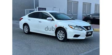 Used Nissan Altima S GCC - نيسان التيما S مستعملة خليجية