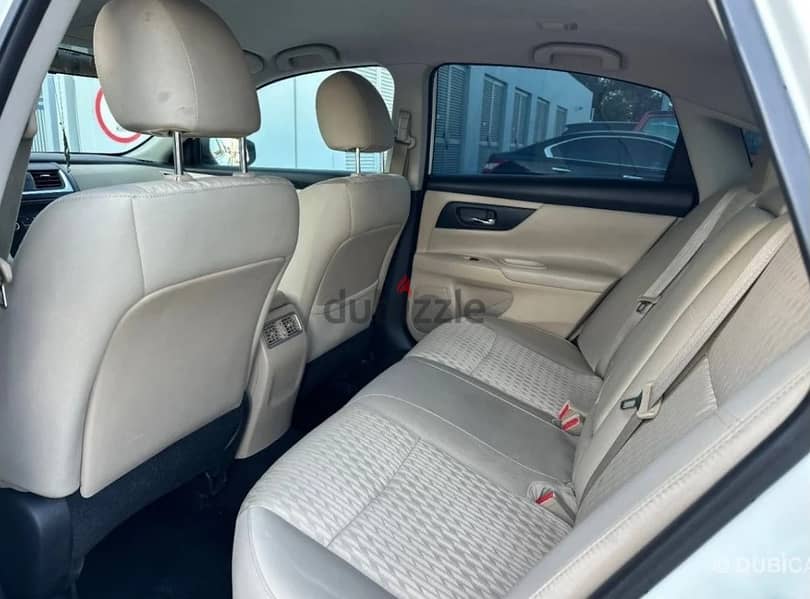 Used Nissan Altima S GCC - نيسان التيما S مستعملة خليجية 4