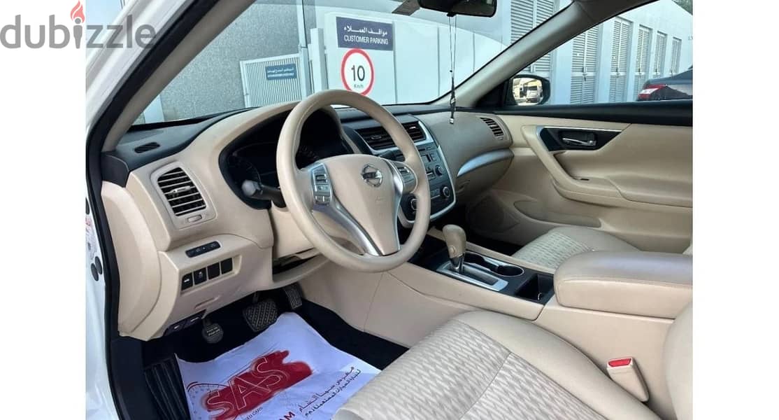 Used Nissan Altima S GCC - نيسان التيما S مستعملة خليجية 5