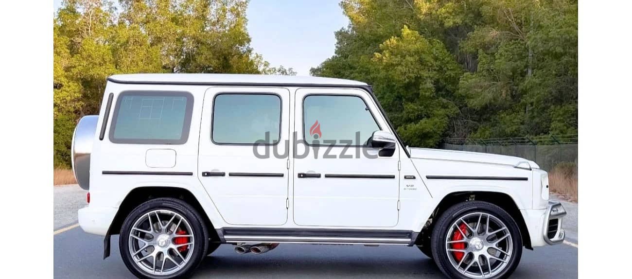 Mercedes-Benz G 63 AMG Std 4.0-litre turbocharged V8 engine 4