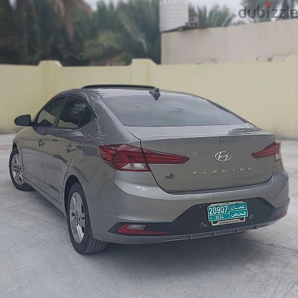 هاينداي النترا رقم 1 فل ابشن HYUNDAI Elantra 2020 full option 4