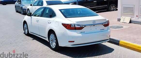 Used 2017 Lexus ES 350 - لكزس ES 350 مستعملة موديل 2017 3