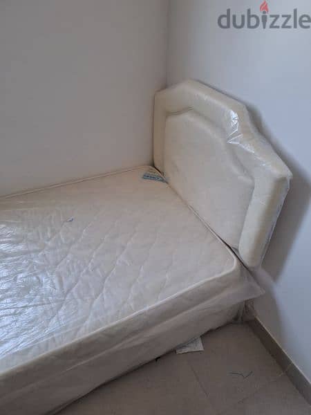 Single Bed 2