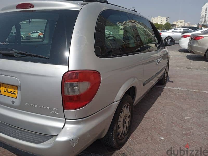 Chrysler Grand Voyager 2005 1