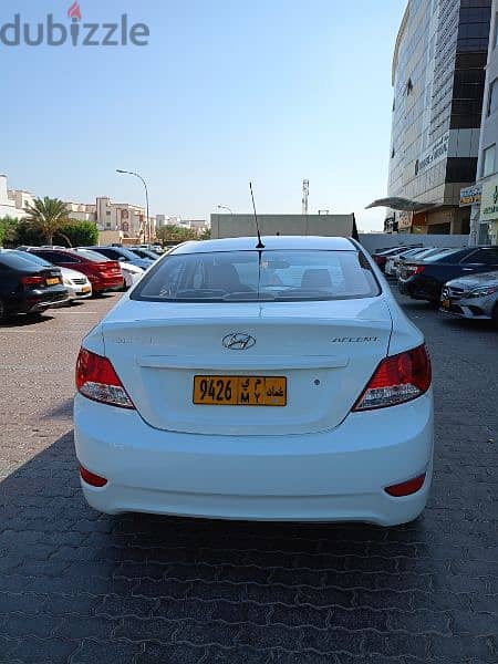 Hyundai Accent 2012 2