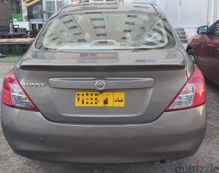 Nissan Sunny 2013 5