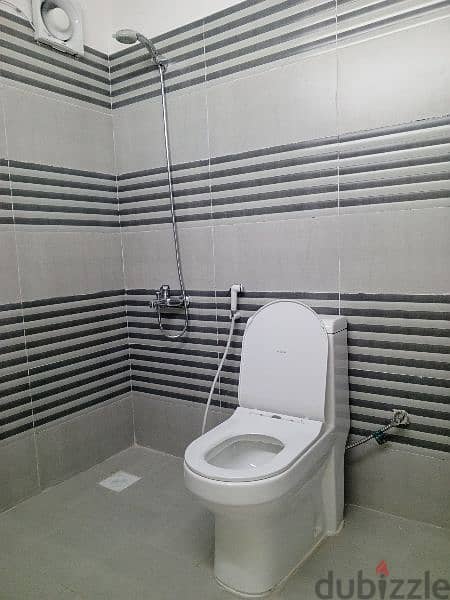 Room attached bathroom and kitchen for rent in azaiba near 18 November 4