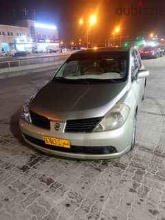 Nissan Tiida 2008