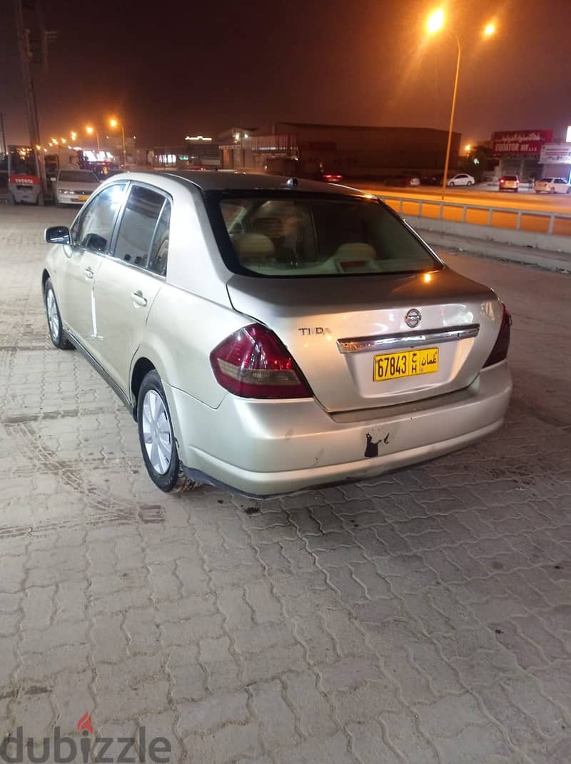 Nissan Tiida 2008 1