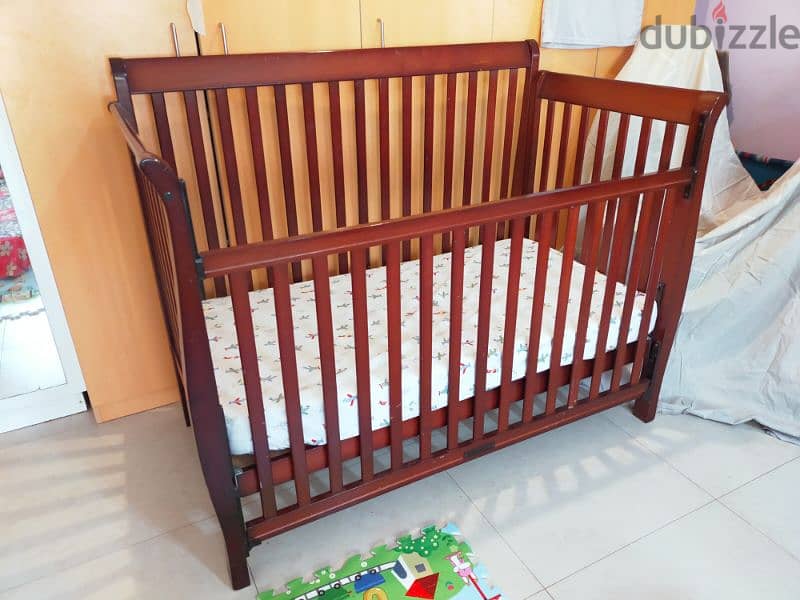 Sturdy Wooden Crib/ Cot 2