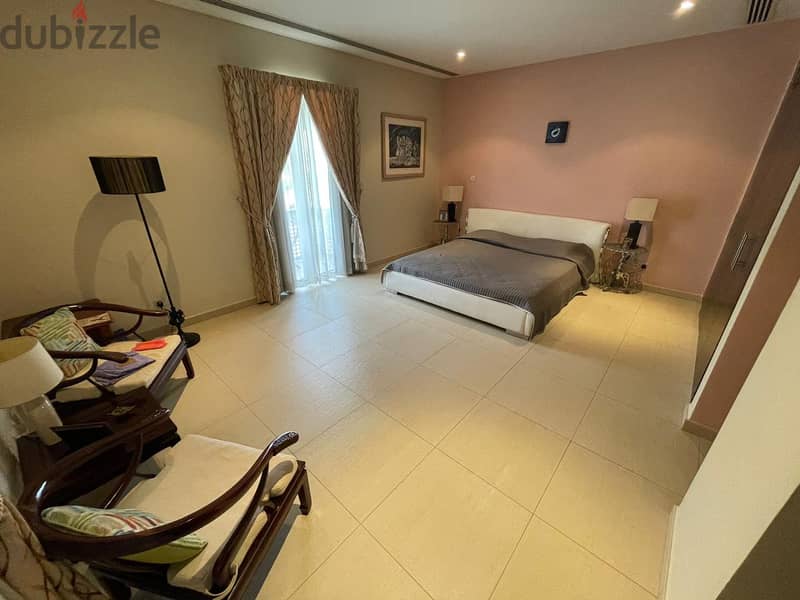 Large 4 Bedroom Villa in Al Mouj for Sale 3