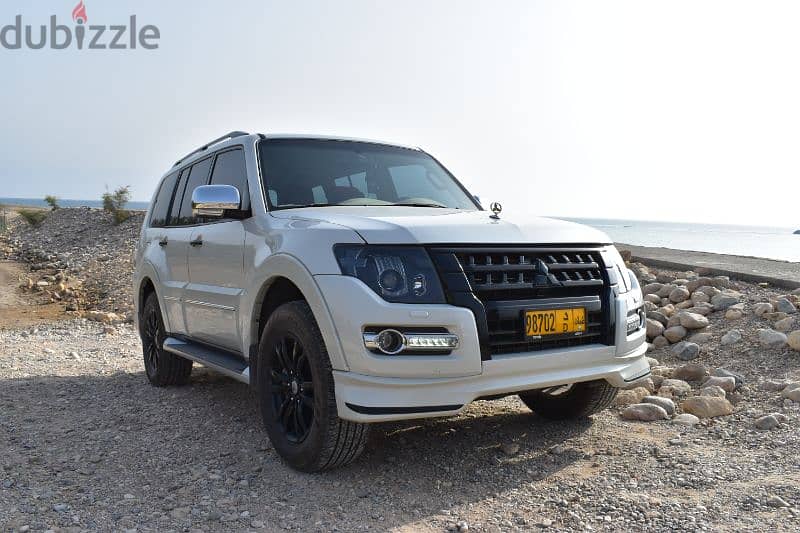 Mitsubishi Pajero GLS 3.8 V6 (Special Edition) 8