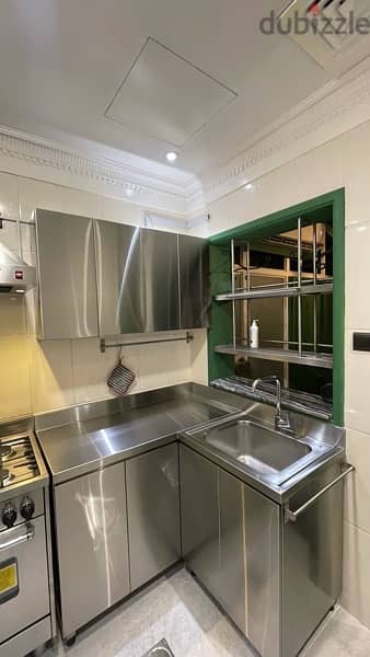 stainless steel home/villa kitchen    مطبخ الفيلا 3