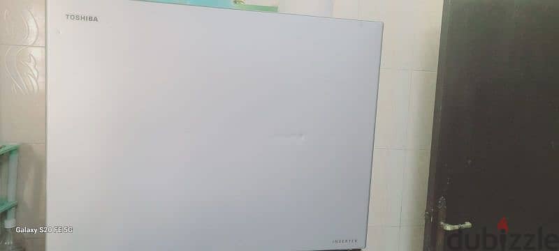 Big size TOSHIBA fridge 1