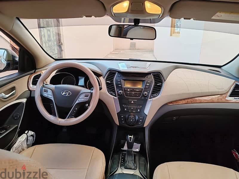 Hyundai Santa Fe 2015 1