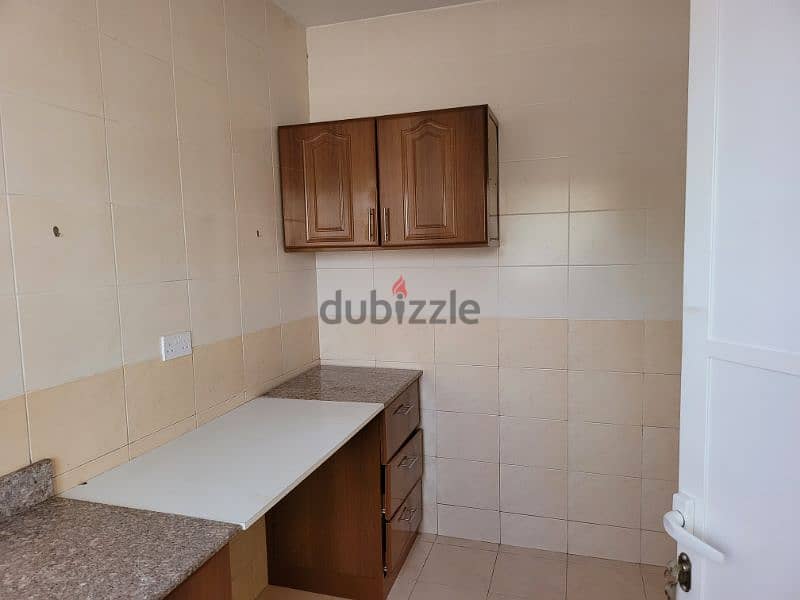 studio flat available qurum 4