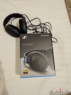 Sennheiser  HD 600