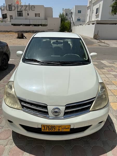 Nissan Tiida 2009 1