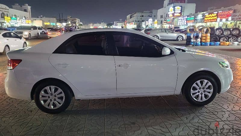 Kia Cerato 2012 8