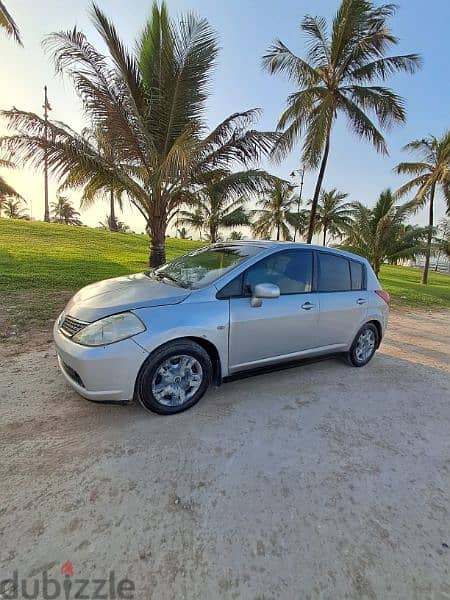 Nissan Tiida 2008 3