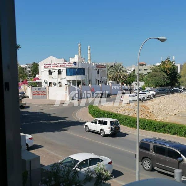 commercial villa in a premium location in alqurom 8