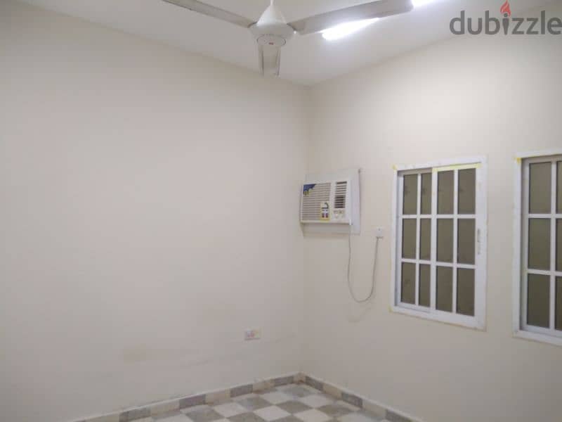 2bhk with window Ac R. o  wadikaber 9