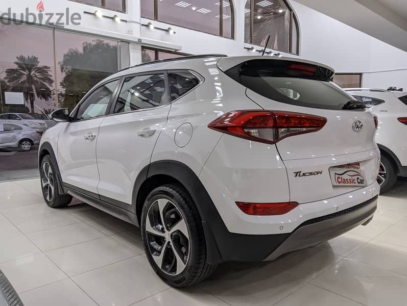 Hyundai Tucson Model 2016 Only 45000 km 3