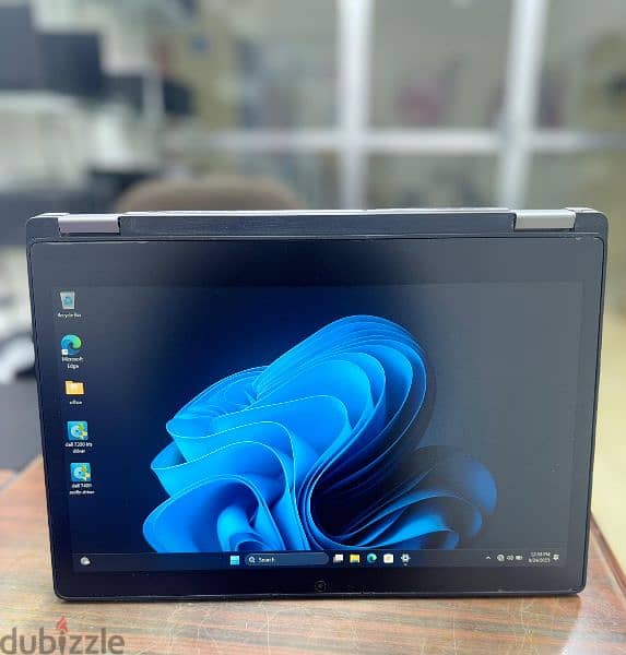 Dell latitude 3310 2 in 1 Touchscreen x360 8th Gen 1