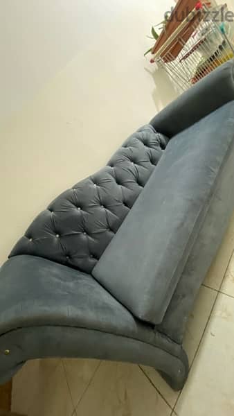 elegant sofa with a big size. . 1