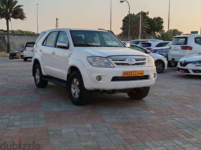 Toyota Fortuner 2007 0