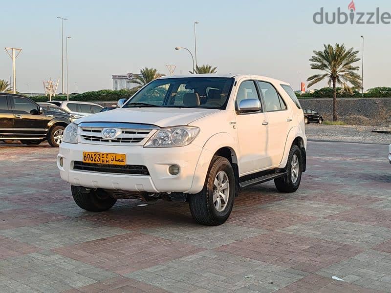 Toyota Fortuner 2007 1