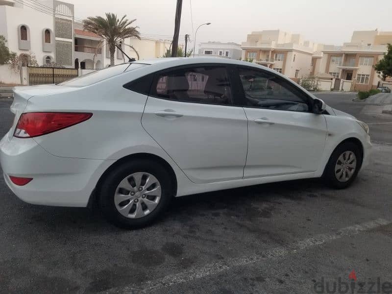 Hyundai Accent 2015 4