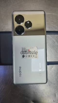 realme gt 6