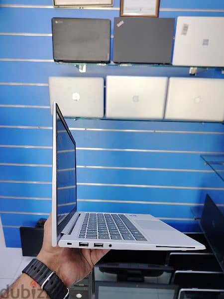 HP ELITEBOOK 830 G8 I7 11TH price 190 contact 90900257 5