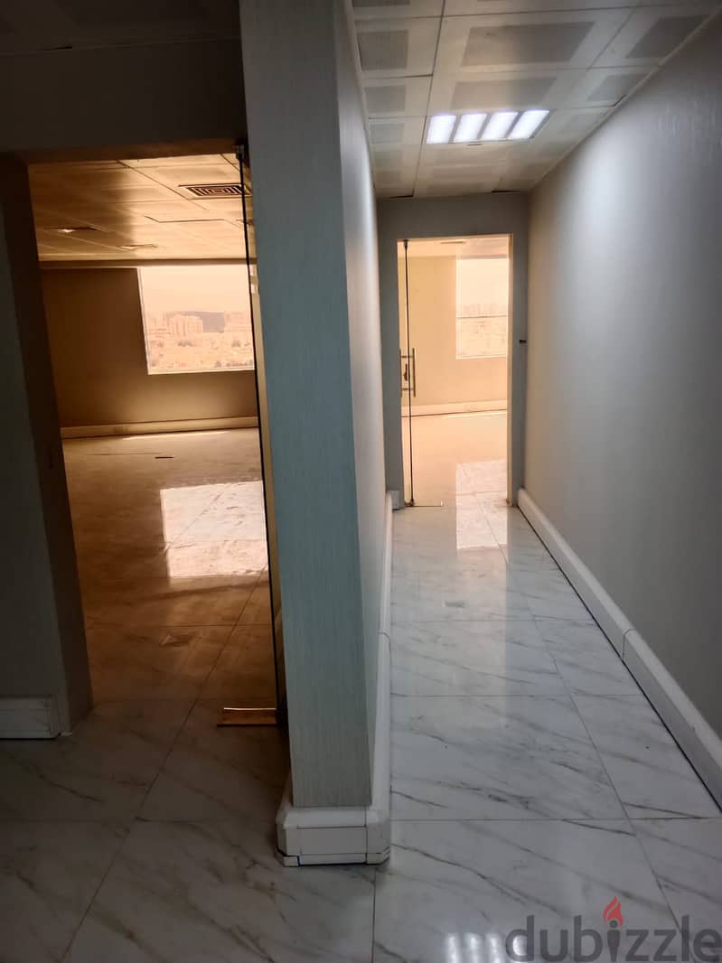 1Me26 Open Spaces, 4 rial/m² in Aziba 8