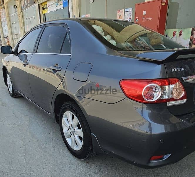 Toyota Corolla 2011 4