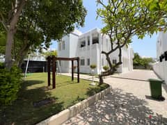 5 Bedroom Villa with Sea View for Rent in Shatti Al Qurum 0