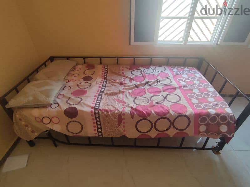 small bed 1