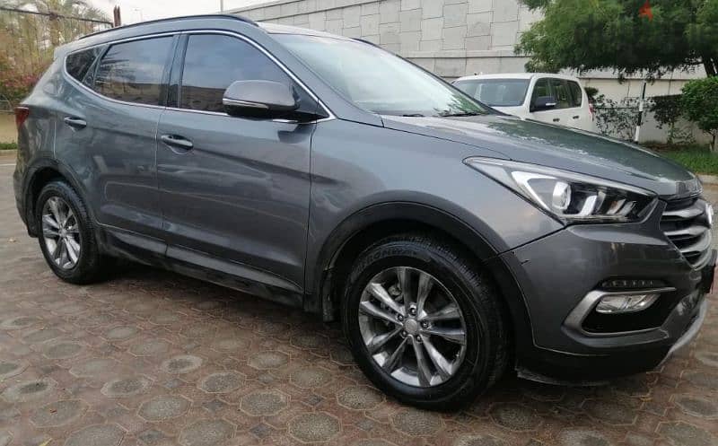 هيونداي سنتافي 2018 Hyundai Santa fe 4