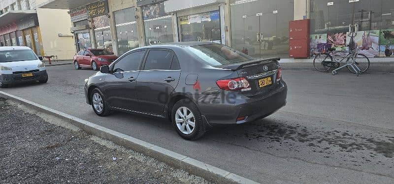 Toyota Corolla 2011 13