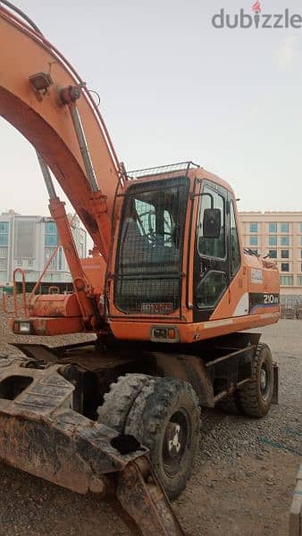 Dossan tire  Excavater 4