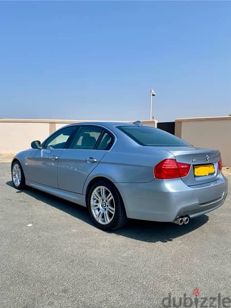 BMW 3-Series 2011 3