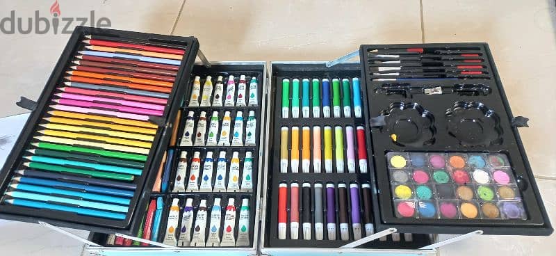 colours, crayons 2