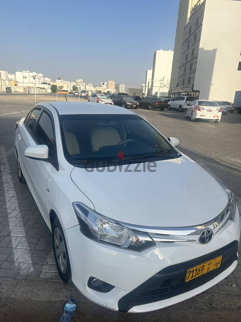 Toyota Yaris 2017 4