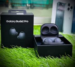 galaxy Buds Pro EarPods - Less Used like new- with box and cable