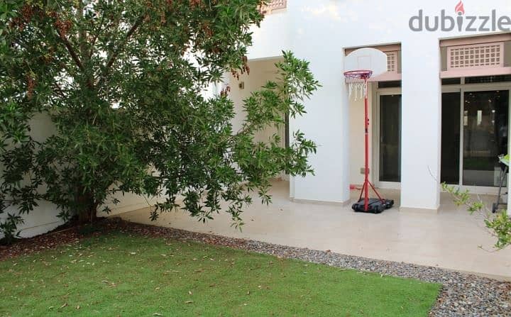 3 BR + 1 Study Marmara Townhouse In Al Mouj - For Sale 2